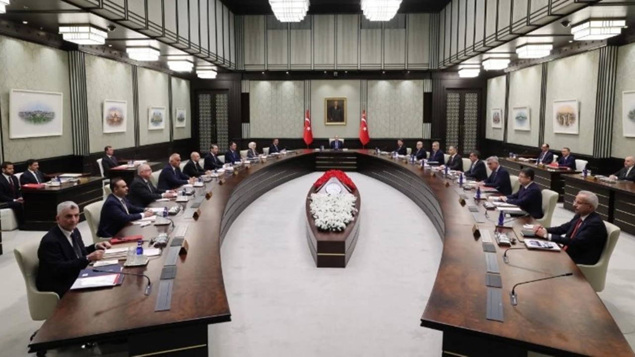 cumhurbaskanligi kabinesi bestepede toplandi 138Xr3ep