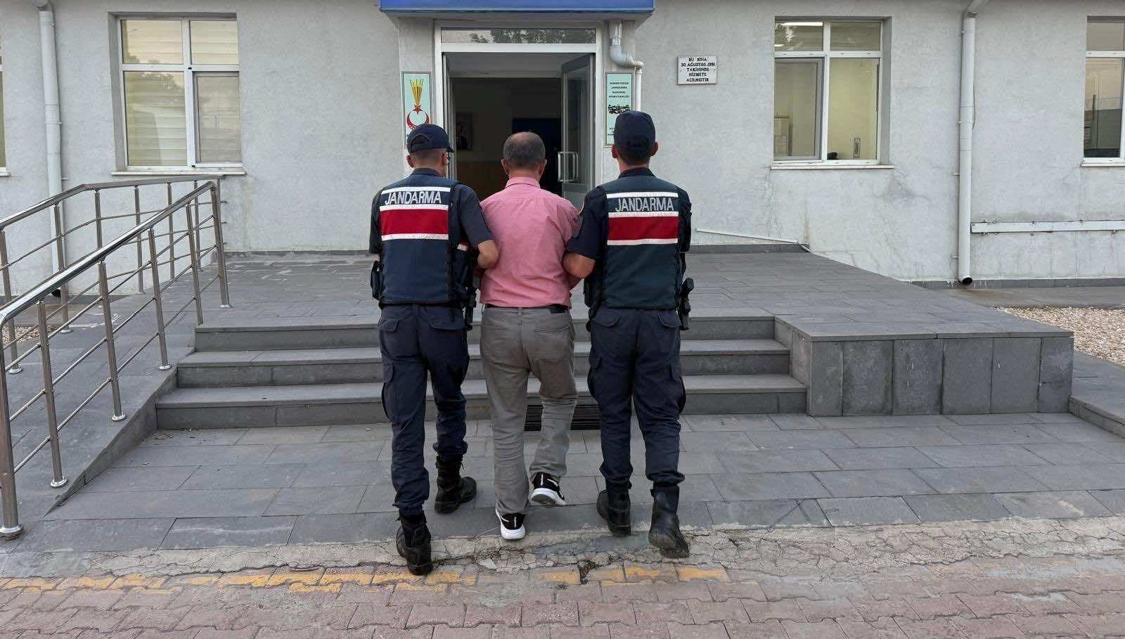 feto uyesi olmaktan aranan ihrac polis yakalandi necTGnPP