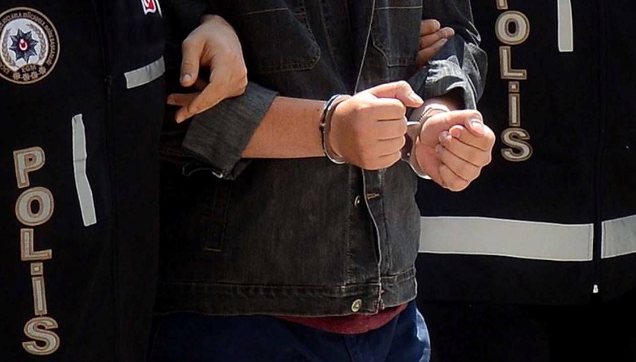 otobusteuyusturucuyla yakalandi tutuklandi uQnWHTk7