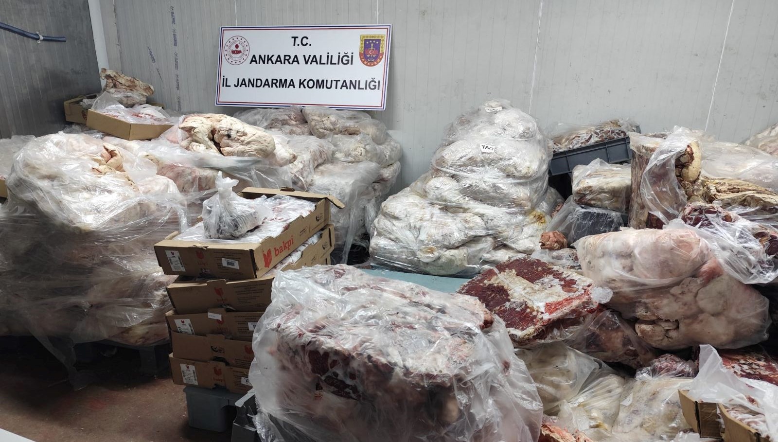 17 ton bozuk et ele gecirildi Wz6G7CL1