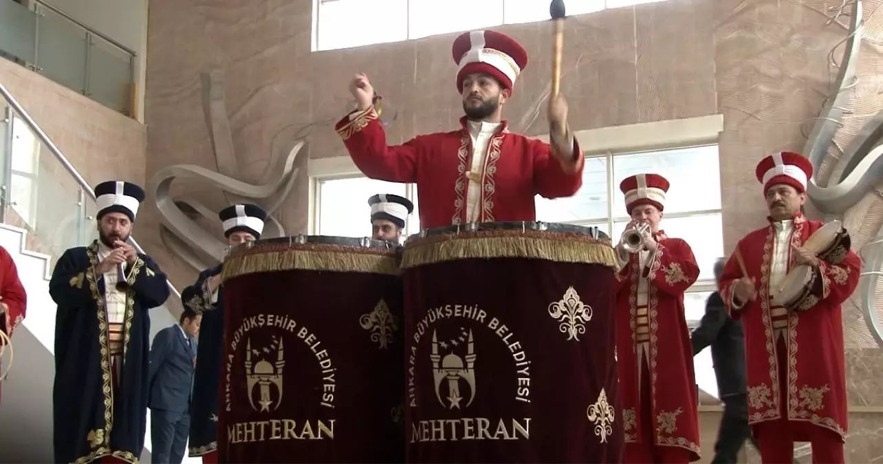 ankara meclisi anadolu birliginde vatandaslar siyasetcilere sordular ufAHKhsB.jpg