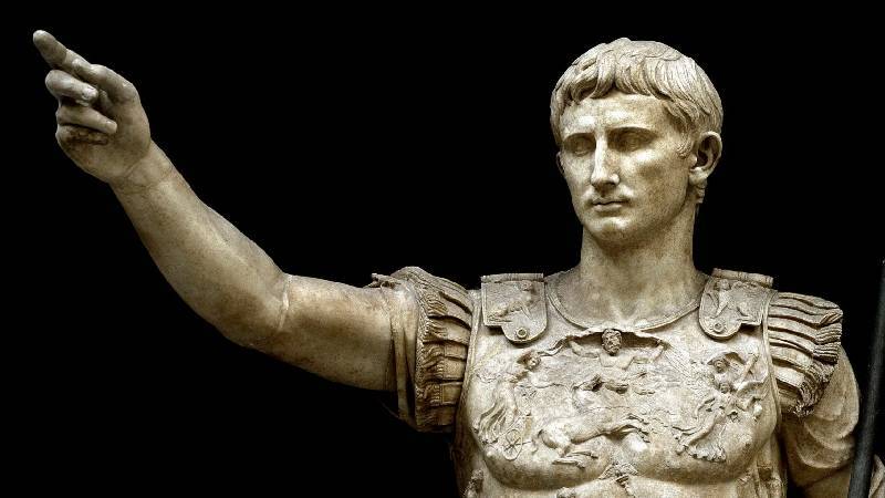 avustralyadaki liselerde hukumdarlar karisti okullarda roma hukumdari augustusun hayati julius caesarin hayati olarak anlatildi RlAA1twr.jpg