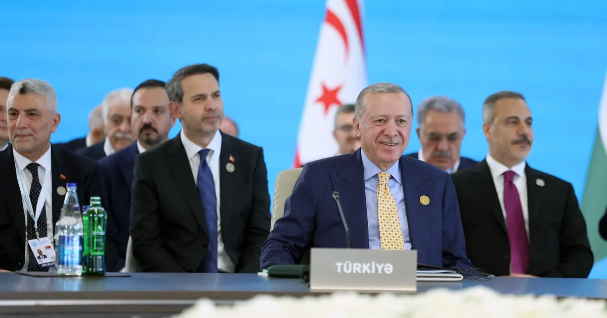 gebele zirvesinde bolgesel baris ve is birligi vurgusu qLC3ERpn