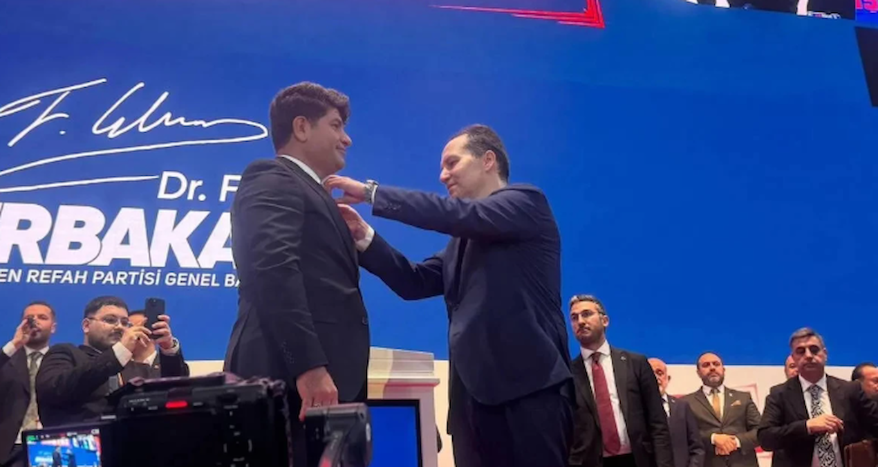 HDP’li eski vekil Yeniden Refah’a geçti