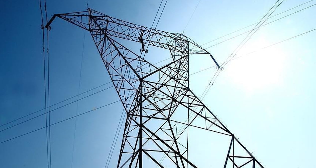 Dicle Elektrik, Derik’te dron destekli denetimde 10 mobil kaçak trafo yakaladı