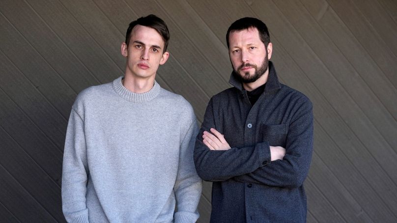 Chernov (sağda) ve ortak yapımcı Babenko 23 Ocak 2025 tarihinde Park City, Utah'ta düzenlenen Sundance Film Festivali sırasında bir arada